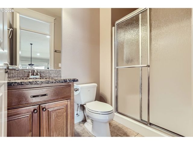 14815 Se DONLEY Ln, Happy Valley, OR 97086