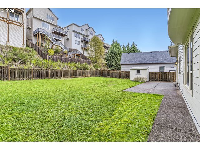 14815 Se DONLEY Ln, Happy Valley, OR 97086