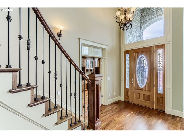 14815 Se DONLEY Ln, Happy Valley, OR 97086