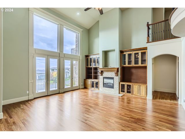 14815 Se DONLEY Ln, Happy Valley, OR 97086