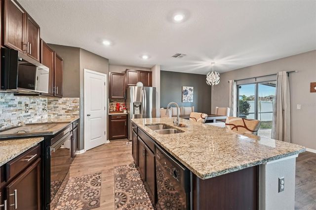 15461 BROAD BRUSH DRIVE, Sun City Center, FL 33573