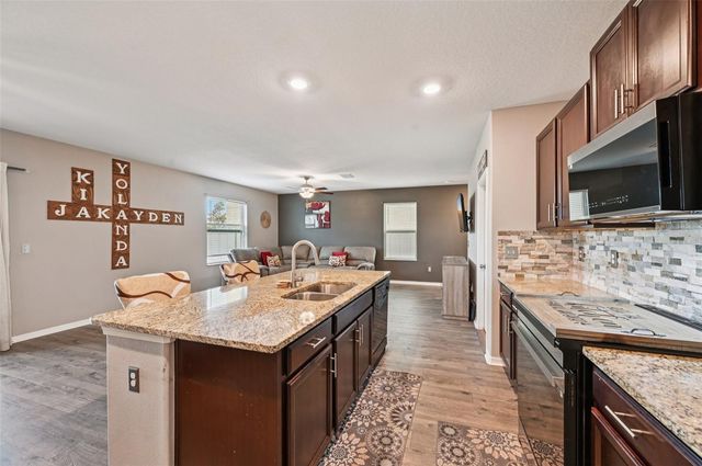 15461 BROAD BRUSH DRIVE, Sun City Center, FL 33573