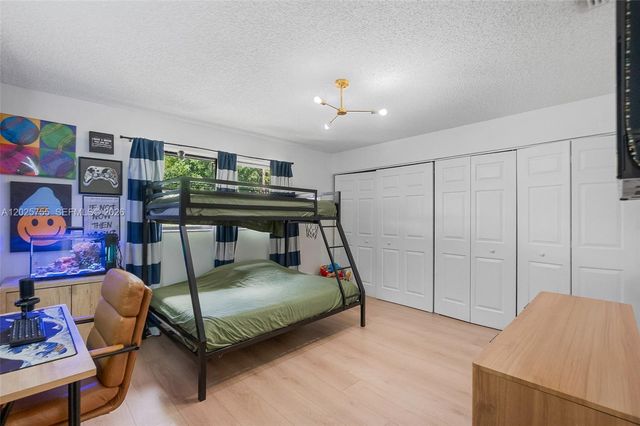 7560 NW 79th Avenue V2, Tamarac, FL 33321