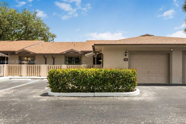 7560 NW 79th Avenue V2, Tamarac, FL 33321
