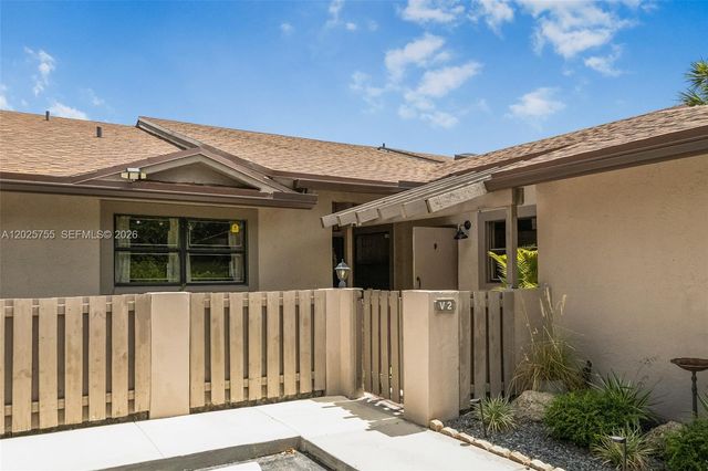 7560 NW 79th Avenue V2, Tamarac, FL 33321