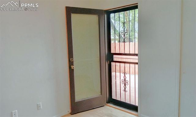 1048 Lutheran Way, Colorado Springs, CO 80915