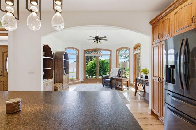180 Monastery Hill DRIVE, Oconomowoc, WI 53066