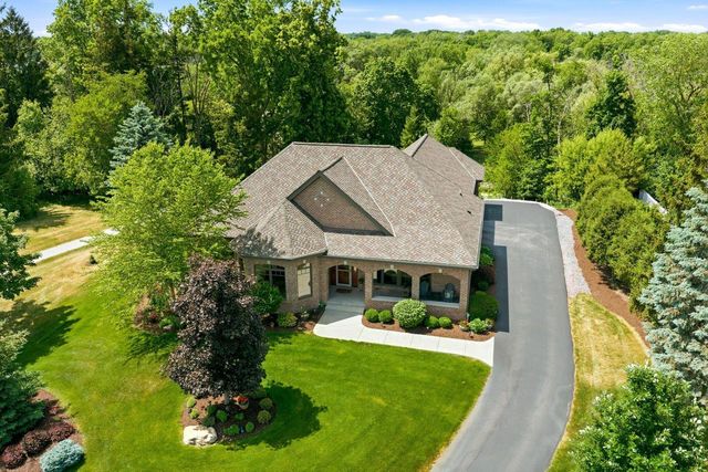 180 Monastery Hill DRIVE, Oconomowoc, WI 53066
