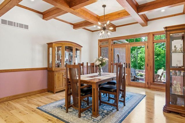 180 Monastery Hill DRIVE, Oconomowoc, WI 53066