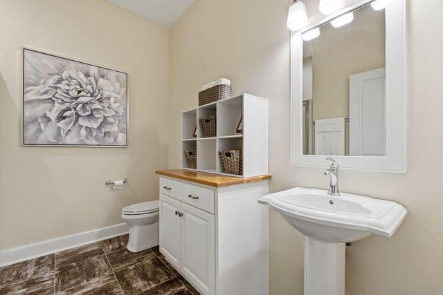 180 Monastery Hill DRIVE, Oconomowoc, WI 53066