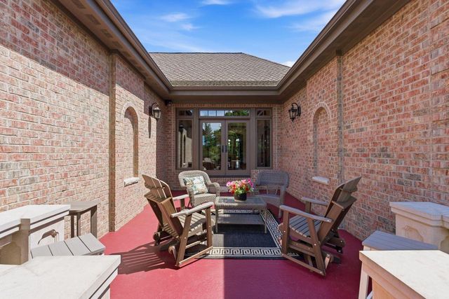 180 Monastery Hill DRIVE, Oconomowoc, WI 53066