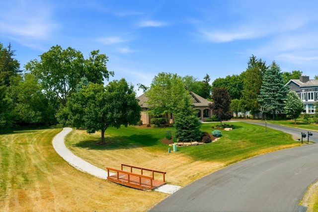180 Monastery Hill DRIVE, Oconomowoc, WI 53066