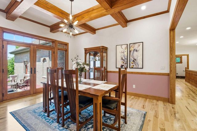 180 Monastery Hill DRIVE, Oconomowoc, WI 53066