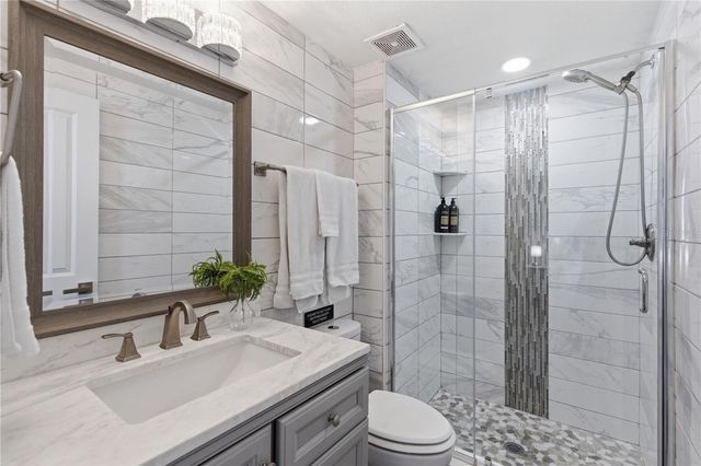 7008 EDENBROOK COURT, Tampa, FL 33634