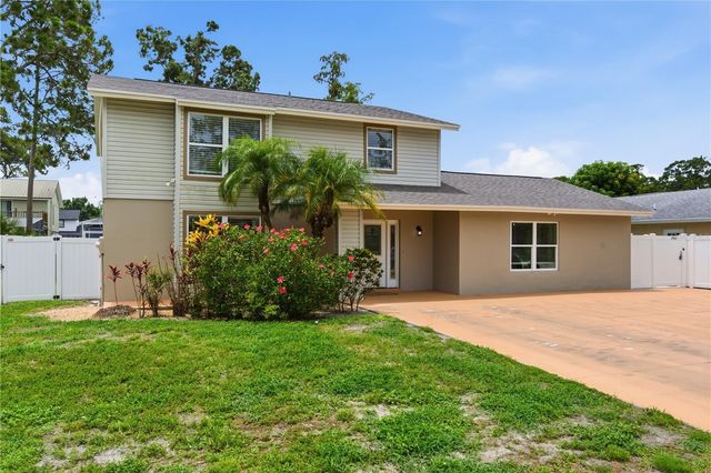 7008 EDENBROOK COURT, Tampa, FL 33634