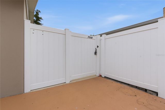 7008 EDENBROOK COURT, Tampa, FL 33634