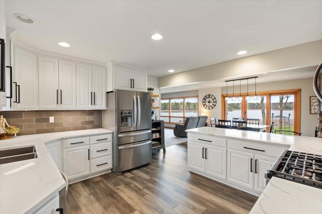 6246 Highland Scenic Road, Baxter, MN 56425