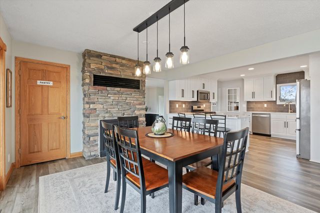 6246 Highland Scenic Road, Baxter, MN 56425