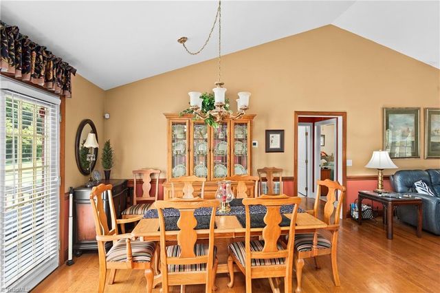 128 Meadowview Road, Mocksville, NC 27028