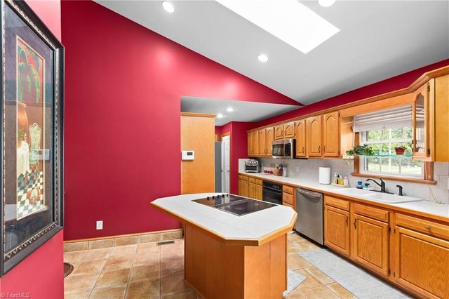 128 Meadowview Road, Mocksville, NC 27028