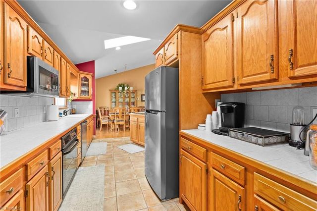 128 Meadowview Road, Mocksville, NC 27028