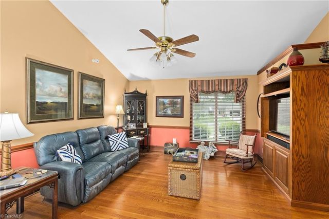 128 Meadowview Road, Mocksville, NC 27028