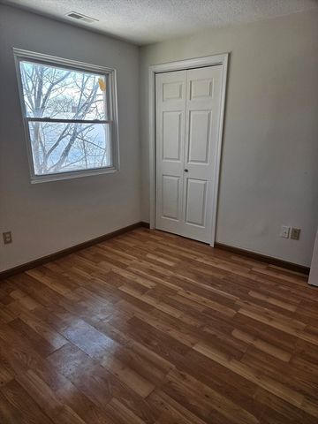 75 Scotch Pond Pl 31, Quincy, MA 02169