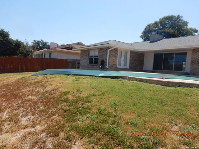 5923 Northgap St, Windcrest, TX 78239