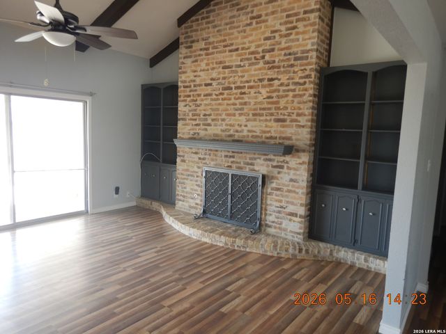 5923 Northgap St, Windcrest, TX 78239