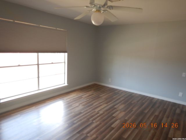 5923 Northgap St, Windcrest, TX 78239