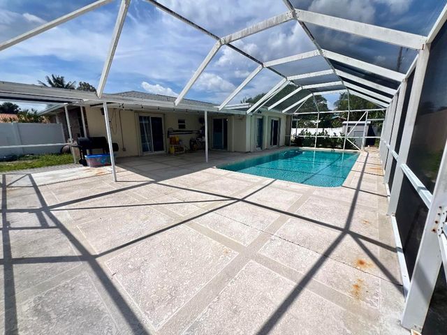 3119 Caribb Way, Lake Worth, FL 33462