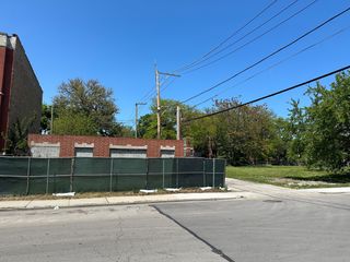 212 E 41st Street, Chicago, IL 60653