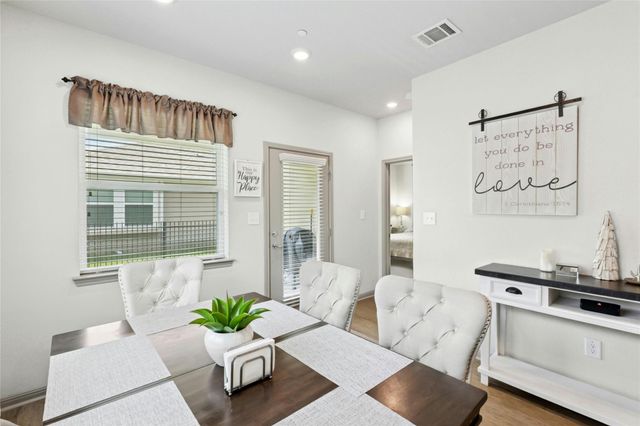 2800 Joe Dimaggio BLVD 96, Round Rock, TX 78665