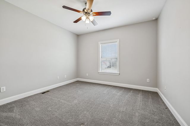 408 Remington Ln, Mcminnville, TN 37110