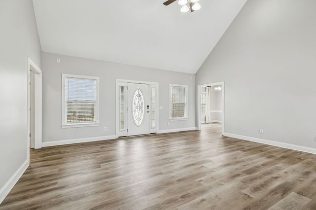 408 Remington Ln, Mcminnville, TN 37110