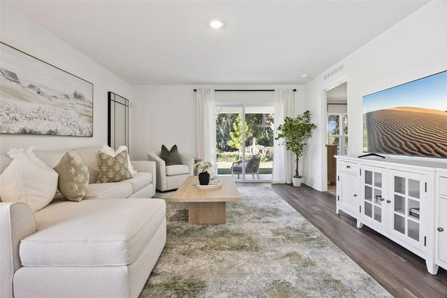 4239 FENNEC FOX WAY, Lakeland, FL 33810