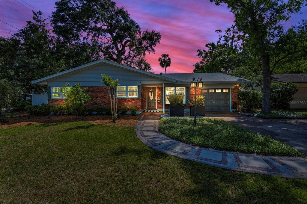 202 S HESPERIDES STREET, Tampa, FL 33609