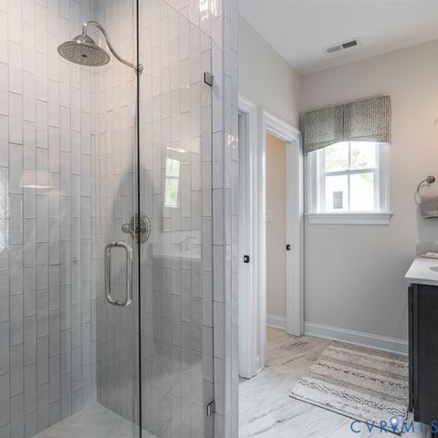 8541 Roden Dr, Mechanicsville, VA 23111