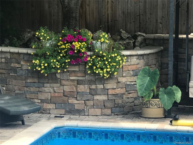 27-25 168th Street, Flushing, NY 11358