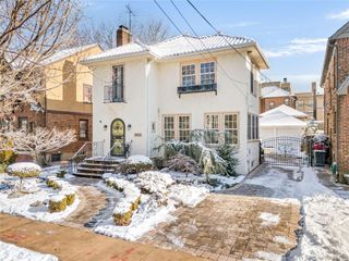 27-25 168th Street, Flushing, NY 11358