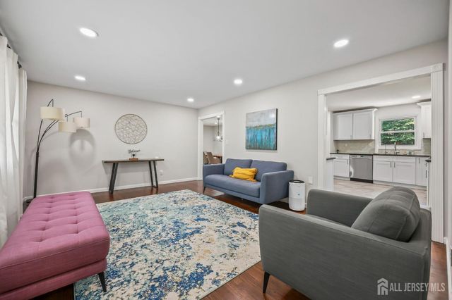 4 Andrew Place, East Brunswick, NJ 08816