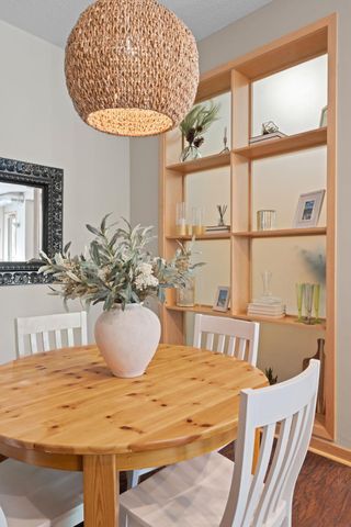 3640 Wooddale Avenue S 102, Saint Louis Park, MN 55416