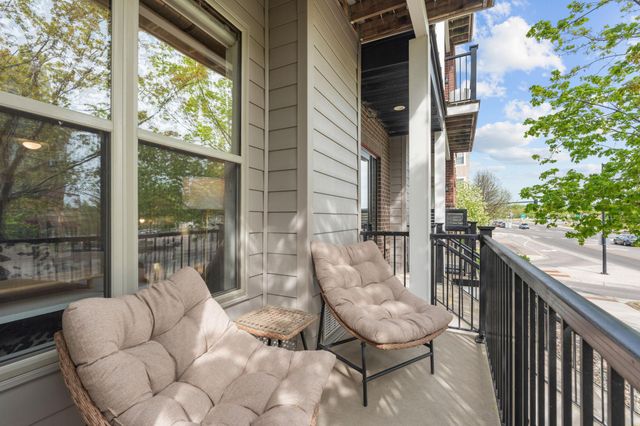 3640 Wooddale Avenue S 102, Saint Louis Park, MN 55416