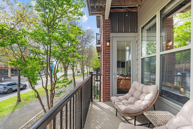 3640 Wooddale Avenue S 102, Saint Louis Park, MN 55416