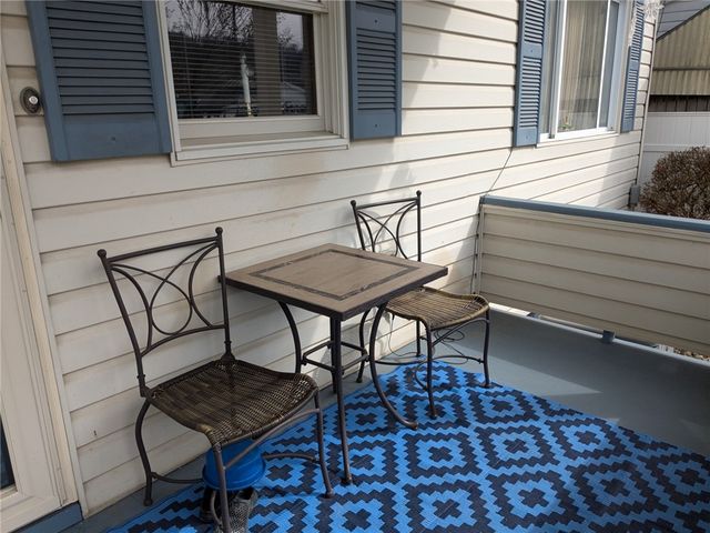 2525 7Th Ave, Beaver Falls, PA 15010