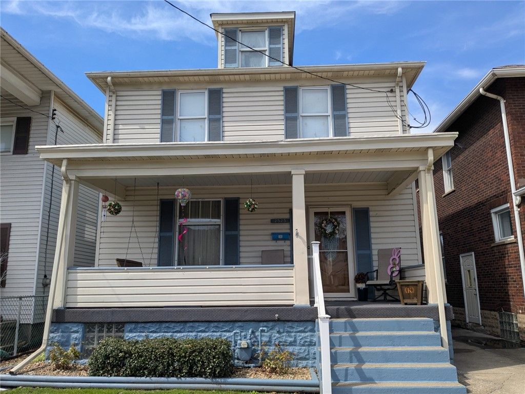 2525 7Th Ave, Beaver Falls, PA 15010