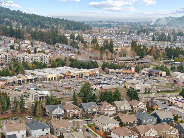 15642 Se BOLLAM Dr, Clackamas, OR 97015