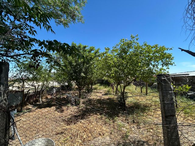 3312 Road 84, Earlimart, CA 93219