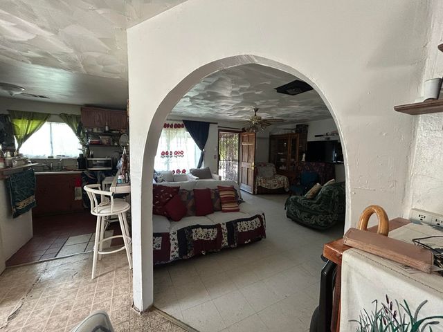 3312 Road 84, Earlimart, CA 93219