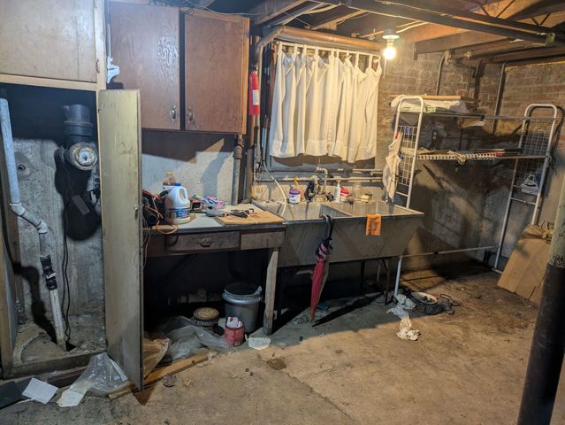 8421 S Paulina Street S, Chicago, IL 60620